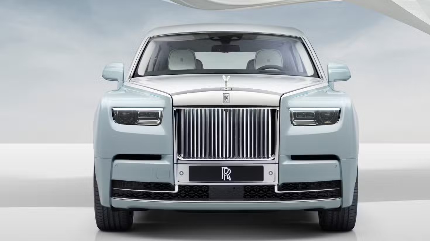 Top 10 mẫu xe sang có hệ thống treo êm ái bậc nhất