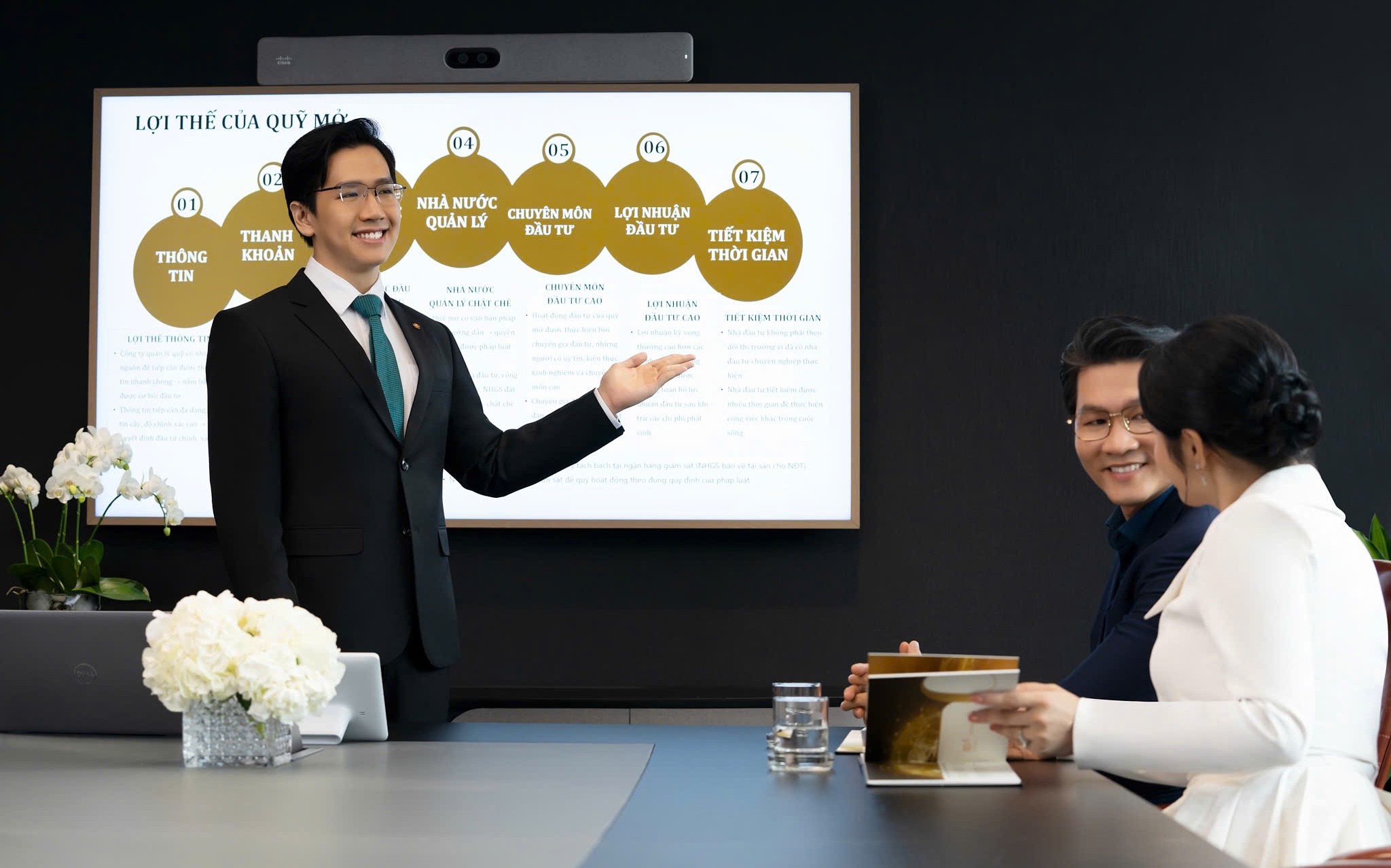 Một góc không gian khách hàng VIP tại Trung tâm khách hàng Cá nhân cao cấp của BIDV TP. Hồ Chí Minh - Ảnh: Th.L Một góc không gian khách hàng VIP tại Trung tâm khách hàng Cá nhân cao cấp của BIDV TP. Hồ Chí Minh - Ảnh: Th.L