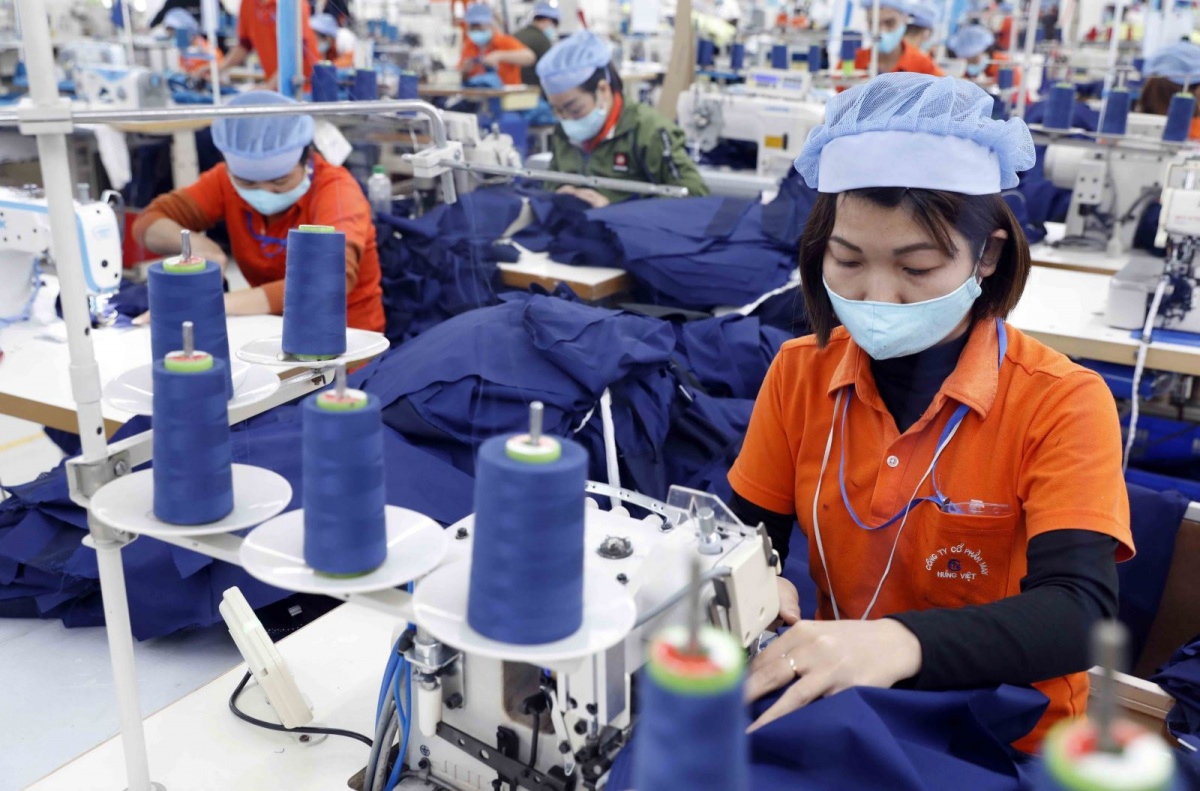 Các cổ phiếu nhóm dệt may đi lên sau một phát biểu của Tổng thống Mỹ Donald Trump Các cổ phiếu nhóm dệt may đi lên sau một phát biểu của Tổng thống Mỹ Donald Trump