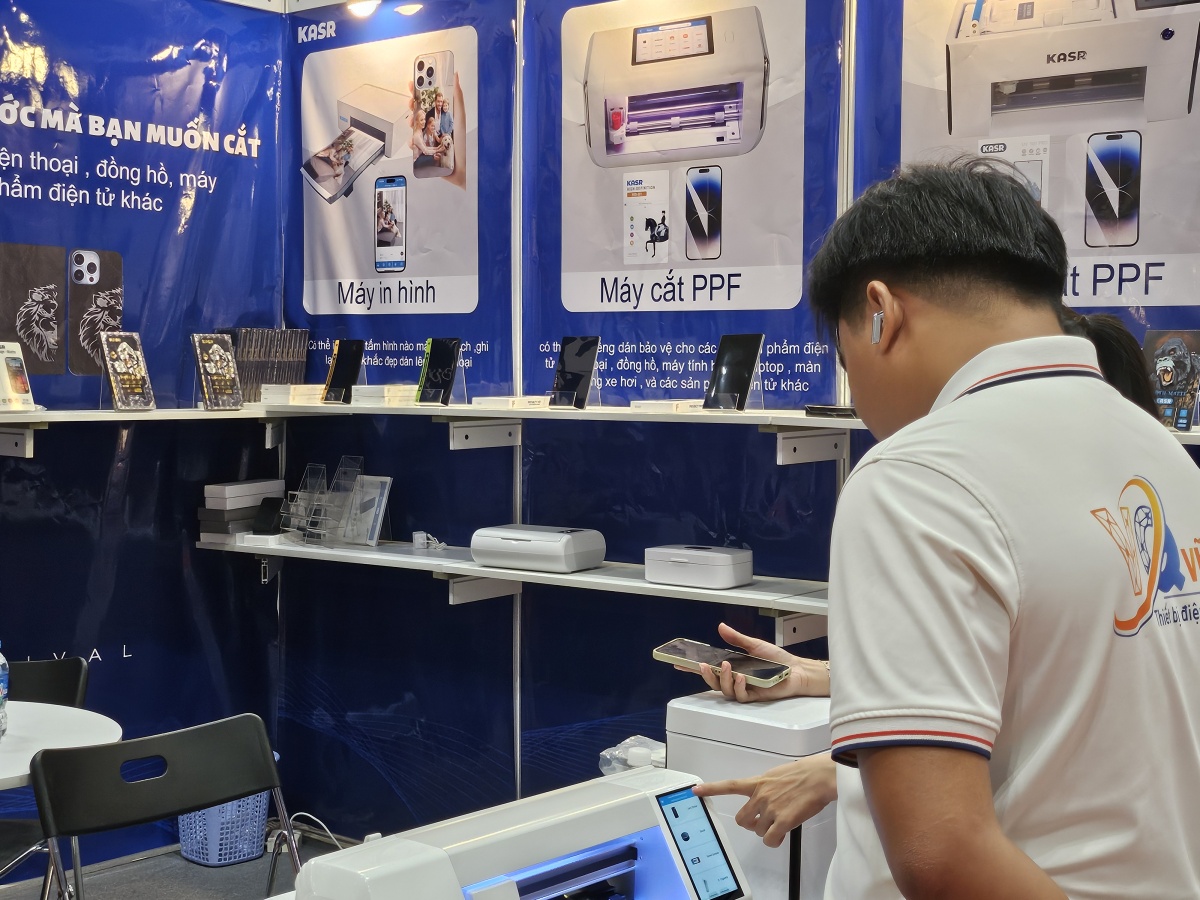 Triển lãm IEAE 2025: Hội tụ tinh hoa công nghệ điện tử và thiết bị thông minh Triển lãm IEAE 2025: Hội tụ tinh hoa công nghệ điện tử và thiết bị thông minh