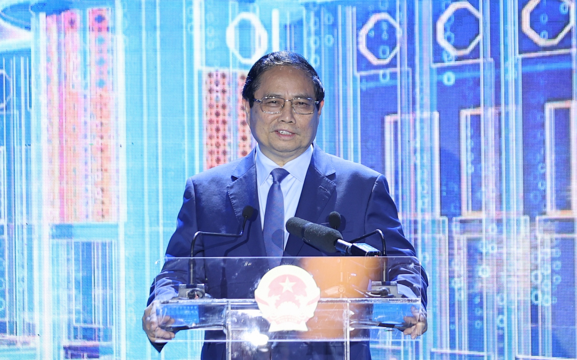 Thủ tướng Chính phủ Phạm Minh Chính phát biểu chỉ đạo tại Sự kiện Chuyển đổi số ngành Ngân hàng 2025 Thủ tướng Chính phủ Phạm Minh Chính phát biểu chỉ đạo tại Sự kiện Chuyển đổi số ngành Ngân hàng 2025