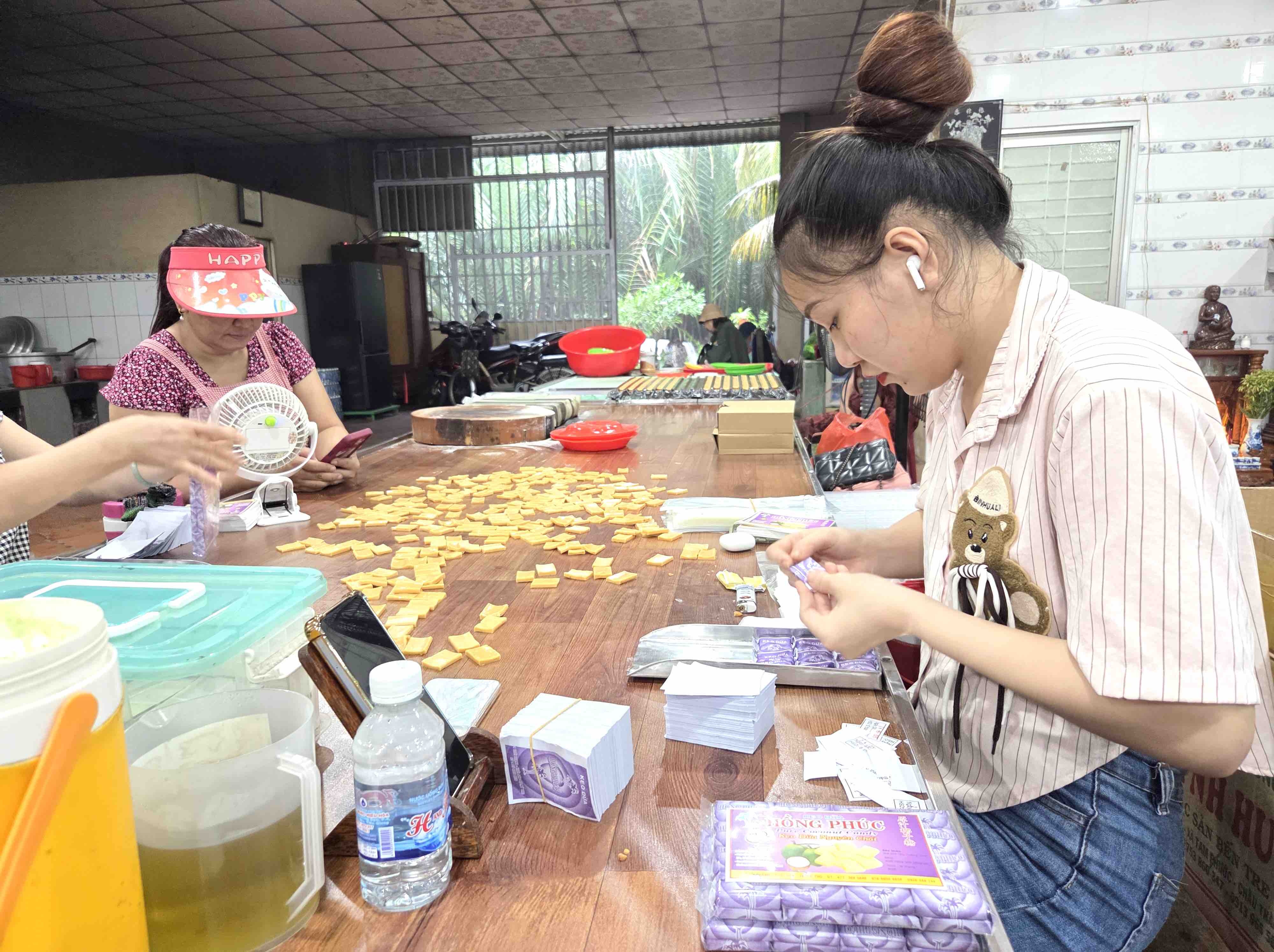 Nhu cầu vốn của doanh nghiệp tư nhân luôn luôn cần có để đảm bảo hoạt động kinh doanh thông suốt - Ảnh: Đình Hải Nhu cầu vốn của doanh nghiệp tư nhân luôn luôn cần có để đảm bảo hoạt động kinh doanh thông suốt - Ảnh: Đình Hải