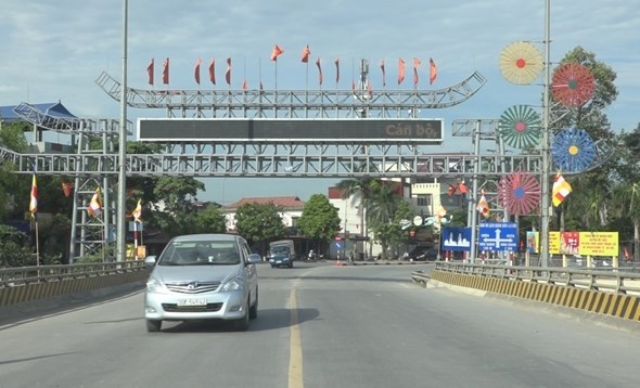 Cổng chào đoạn qua Thị trấn Tế Tiêu (huyện Mỹ Đức, TP Hà Nội)