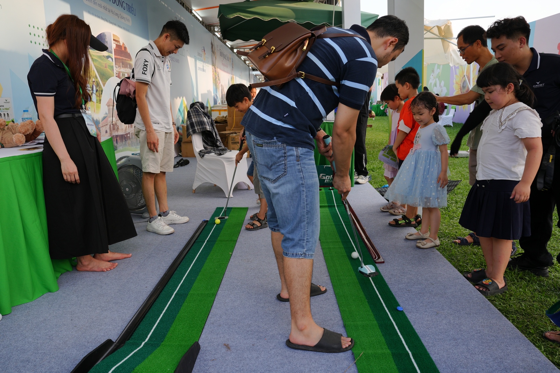 Không gian trải nghiệm các môn thể thao cap cấp (golf), môn thể thao đang thu hút đông đảo người tham gia (pickleball) Không gian trải nghiệm các môn thể thao cap cấp (golf), môn thể thao đang thu hút đông đảo người tham gia (pickleball)