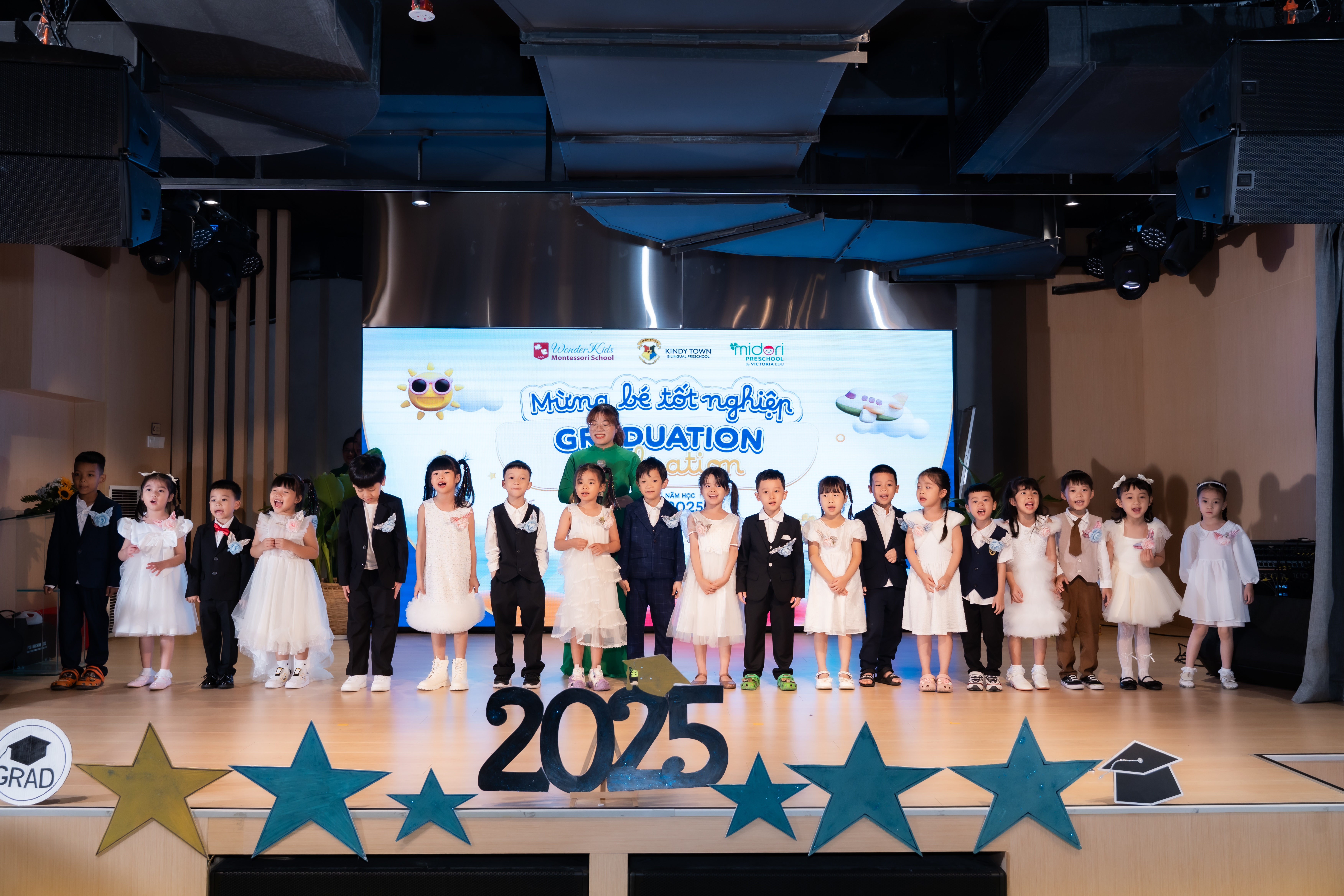 Năm học  2024 – 2025: Học sinh Victoria School ghi dấu ấn với loạt thành tích