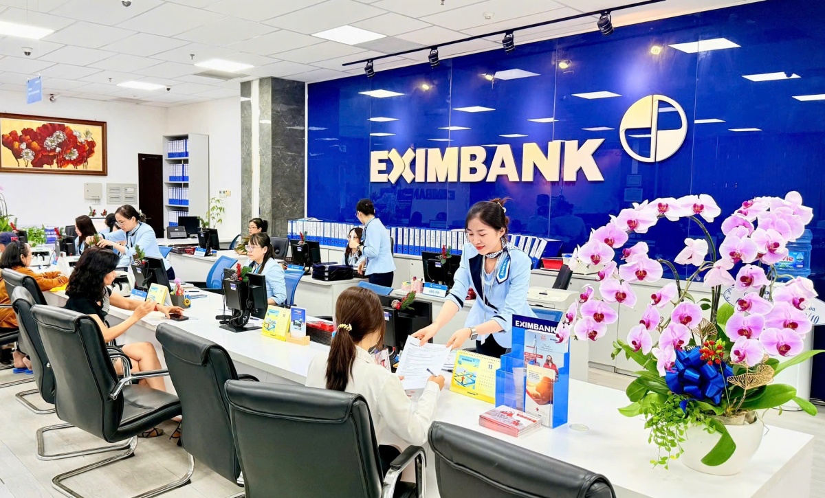 Số hóa đang định hình lại ngành ngân hàng, khi các nhà băng tăng tốc chuyển đổi để nâng cao trải nghiệm khách hàng và tối ưu vận hành.