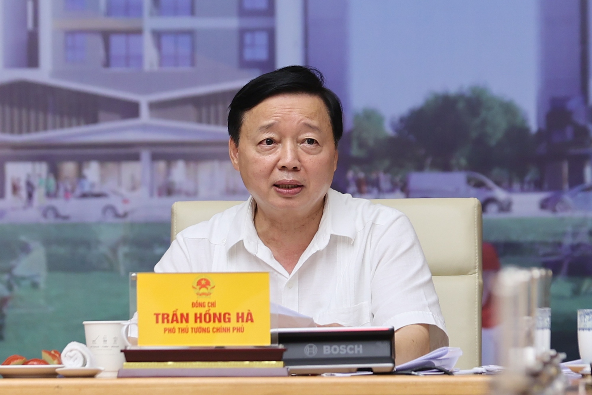 Phó Thủ tướng Trần Hồng Hà phát biểu tại Hội nghị - Ảnh: VGP/Nhật Bắc Phó Thủ tướng Trần Hồng Hà phát biểu tại Hội nghị - Ảnh: VGP/Nhật Bắc