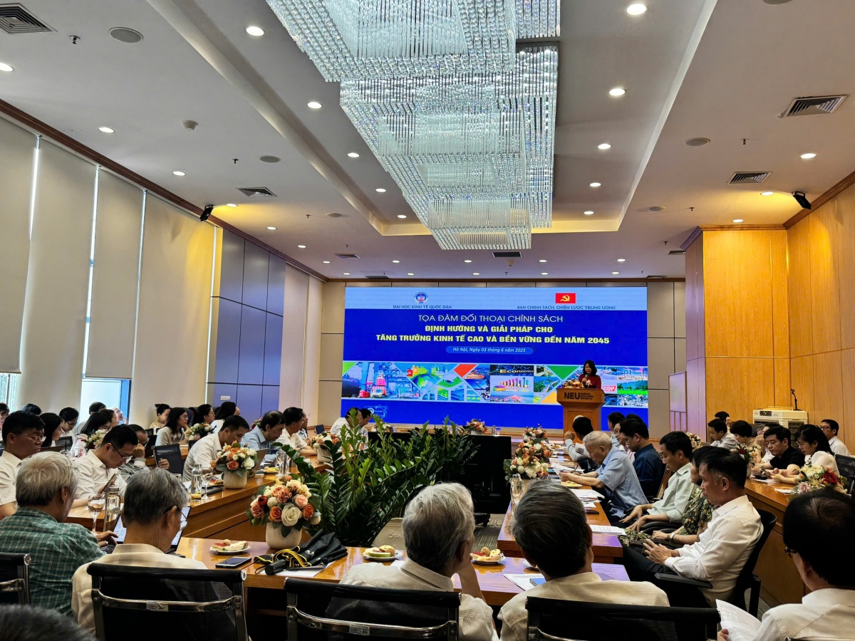 Toàn cảnh Toạ đàm