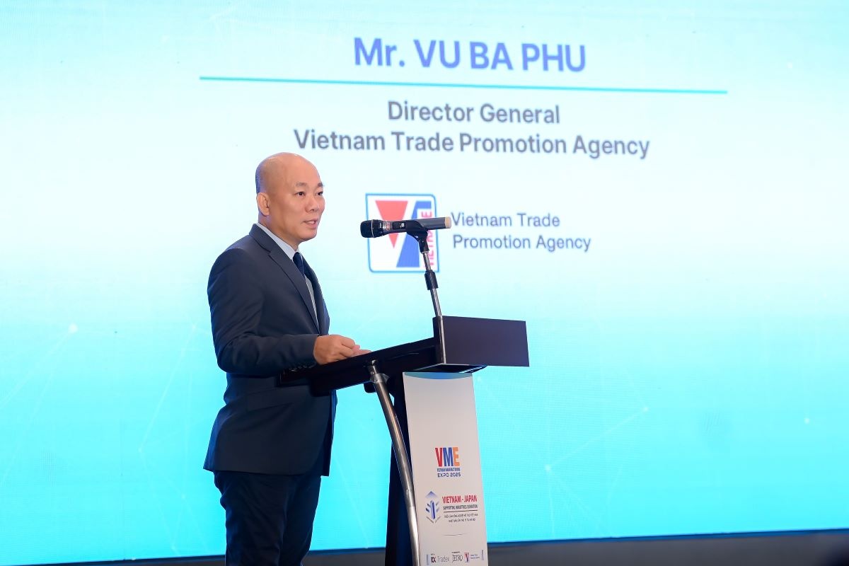 Ông Vũ Bá Phú - Cục trưởng Cục Xúc tiến Thương mại (Bộ Công Thương) phát biểu