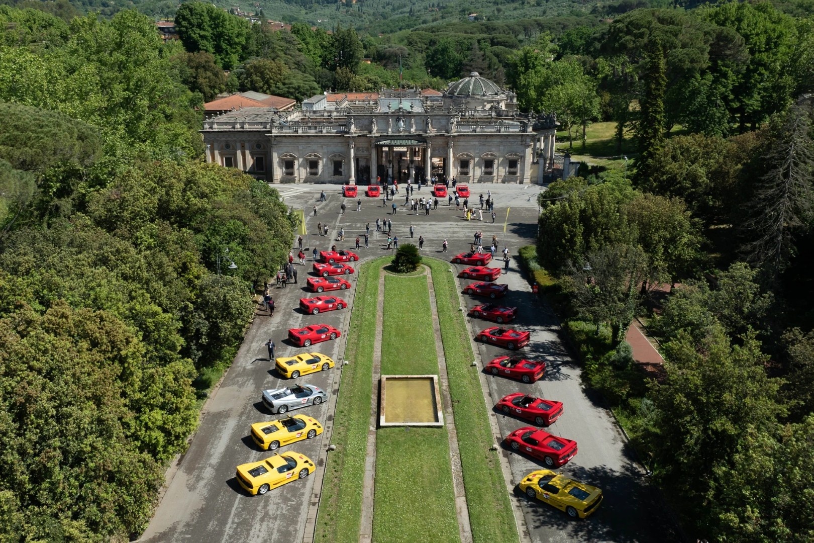 Ferrari và những quy tắc ngầm làm nên đẳng cấp siêu xe nước Ý
