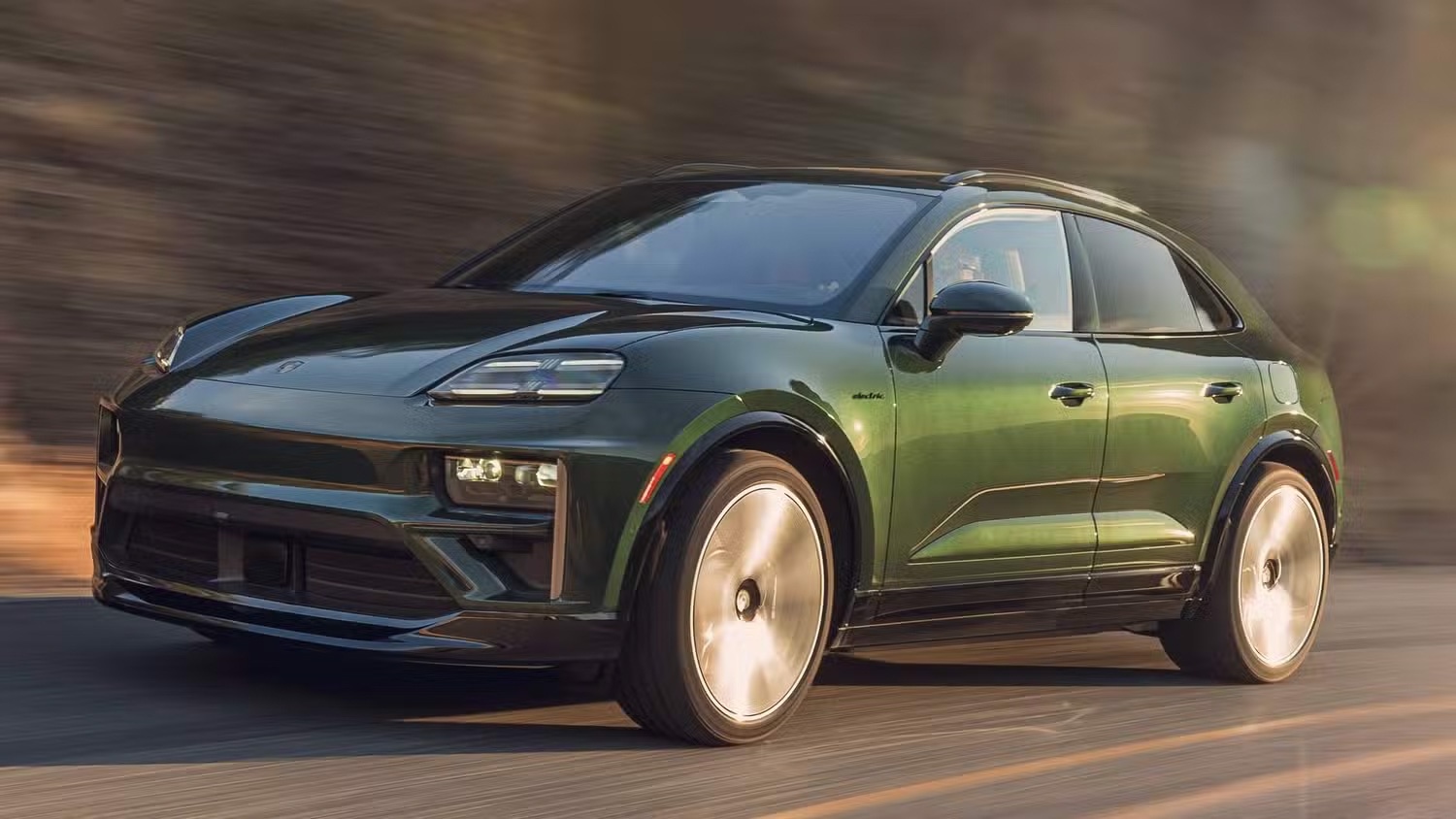 Porsche sử dụng AI để cải thiện pin và tinh chỉnh cảm giác lái