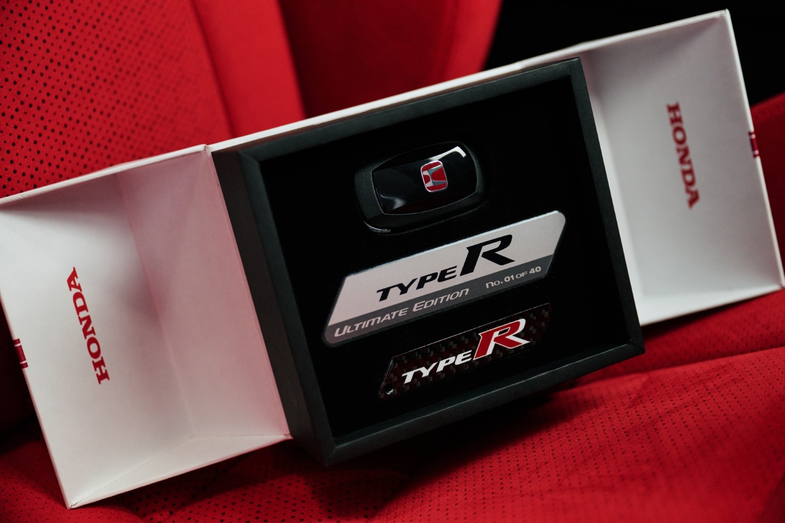 Honda ra mắt phiên bản đặc biệt Civic Type R tri ân người hâm mộ trước khi rời châu Âu