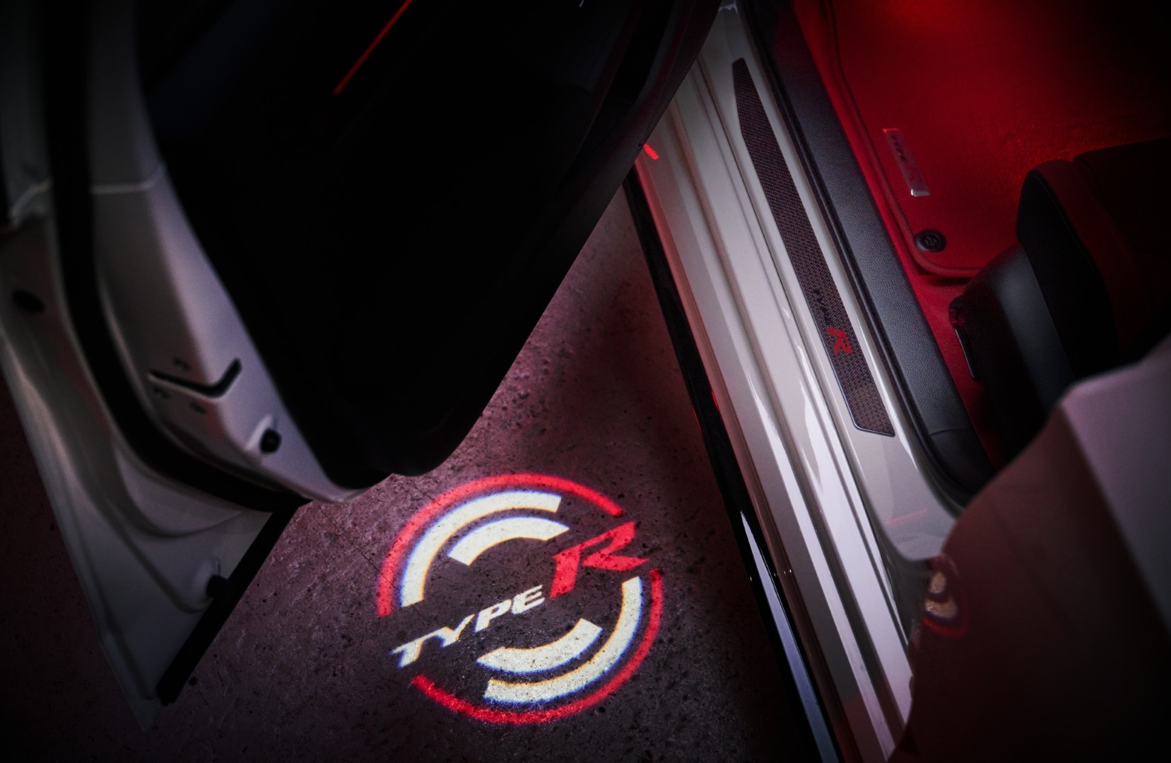 Honda ra mắt phiên bản đặc biệt Civic Type R tri ân người hâm mộ trước khi rời châu Âu