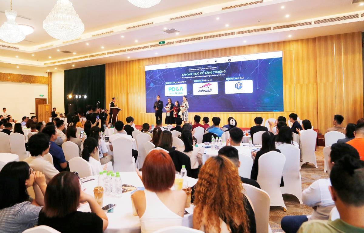 Tái cấu trúc để tăng trưởng