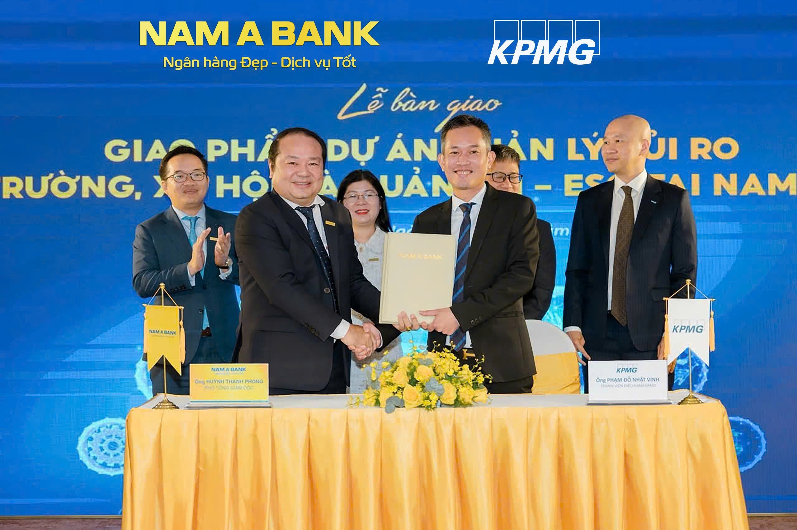 Dự án đánh dấu bước quan trọng từ việc chuyển đổi ý tưởng ESG thành hành động cụ thể trong hoạt động thực tiễn tại Nam A Bank. Dự án đánh dấu bước quan trọng từ việc chuyển đổi ý tưởng ESG thành hành động cụ thể trong hoạt động thực tiễn tại Nam A Bank.