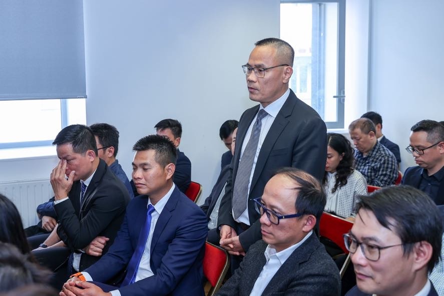 GS. Nguyễn Văn Tâm nêu định hướng tâm huyết về kết hợp giữa khoa học công nghệ phương Tây với tinh hoa phương Đông trong tương lai phát triển trí tuệ nhân tạo - Ảnh: VGP/Nhật Bắc GS. Nguyễn Văn Tâm nêu định hướng tâm huyết về kết hợp giữa khoa học công nghệ phương Tây với tinh hoa phương Đông trong tương lai phát triển trí tuệ nhân tạo - Ảnh: VGP/Nhật Bắc