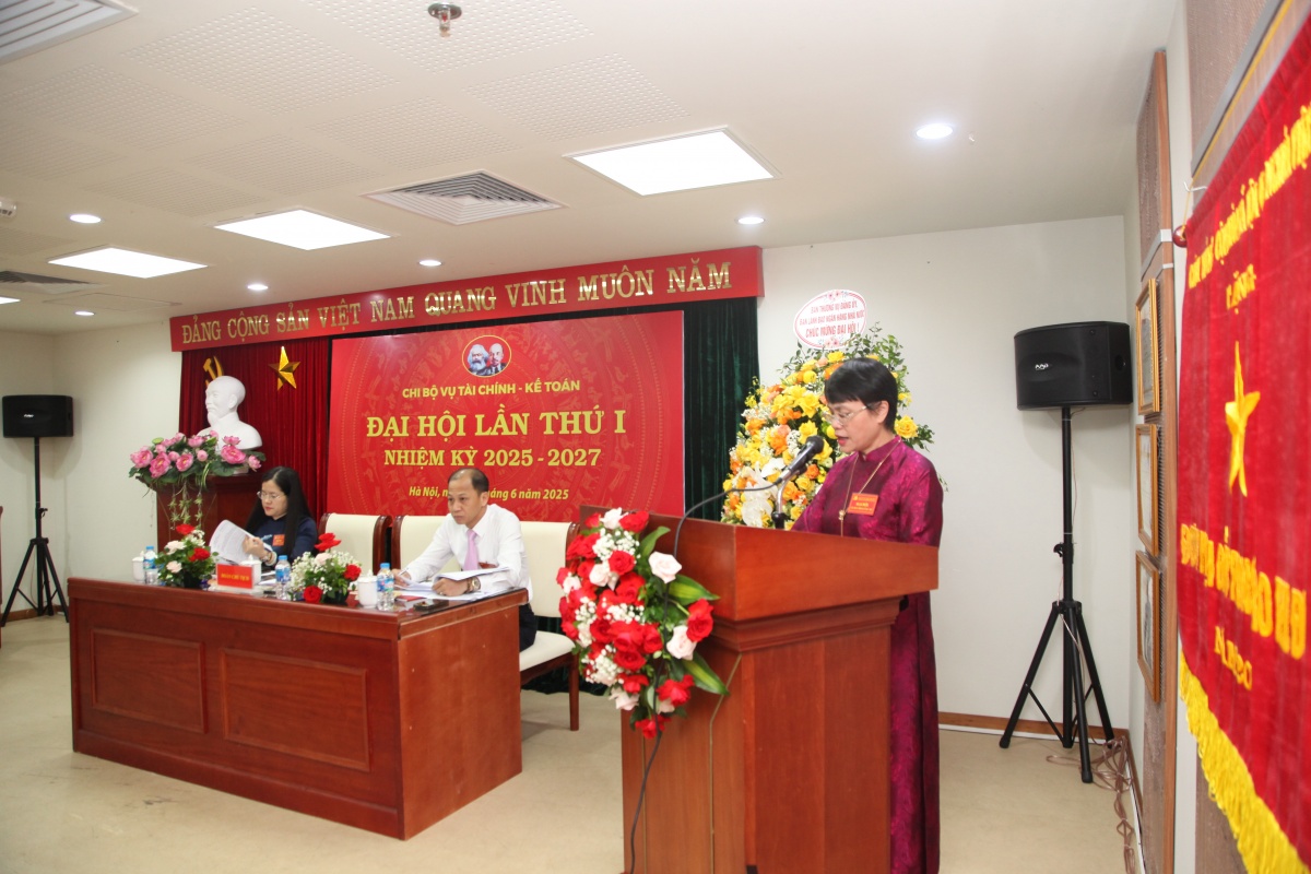 Đại hội Chi bộ Vụ Tài chính - Kế toán lần thứ I nhiệm kỳ 2025-2027 thành công tốt đẹp