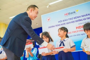 5 tháng đầu năm, HDBank tặng 2.000 căn nhà tình thương