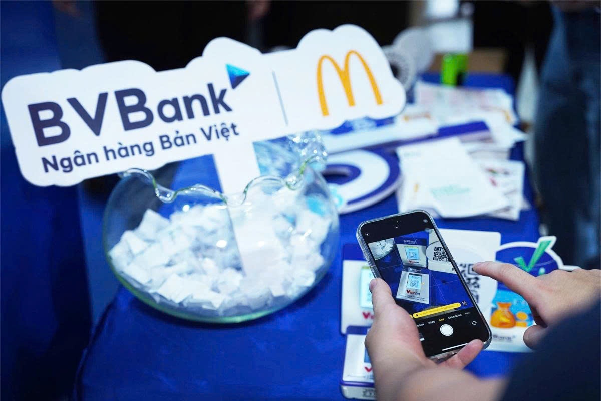 BVBank mang đến chuỗi hoạt động không cash tại Ngày hội không tiền mặt 2025 BVBank mang đến chuỗi hoạt động không cash tại Ngày hội không tiền mặt 2025