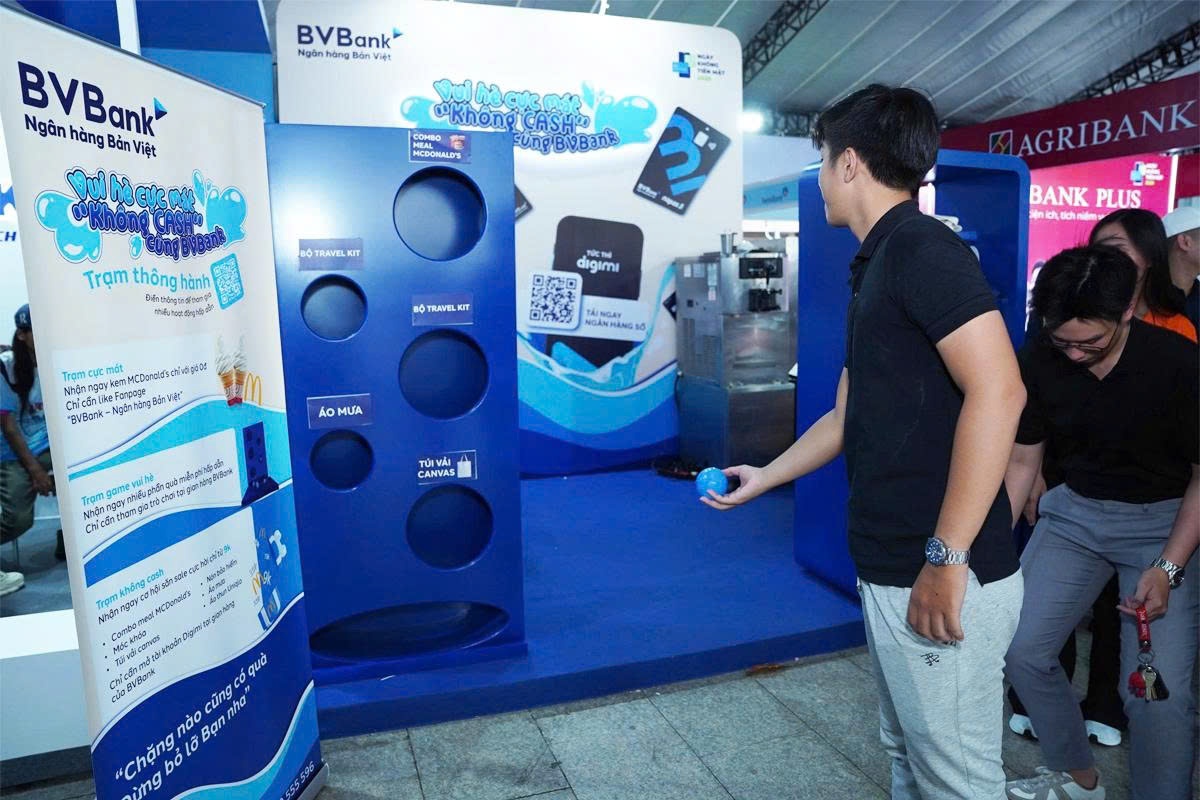 BVBank mang đến chuỗi hoạt động không cash tại Ngày hội không tiền mặt 2025 BVBank mang đến chuỗi hoạt động không cash tại Ngày hội không tiền mặt 2025
