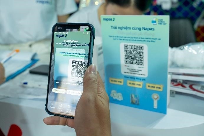 Sôi động gian hàng NAPAS tại Lễ hội không tiền mặt - Ting ting day 2025