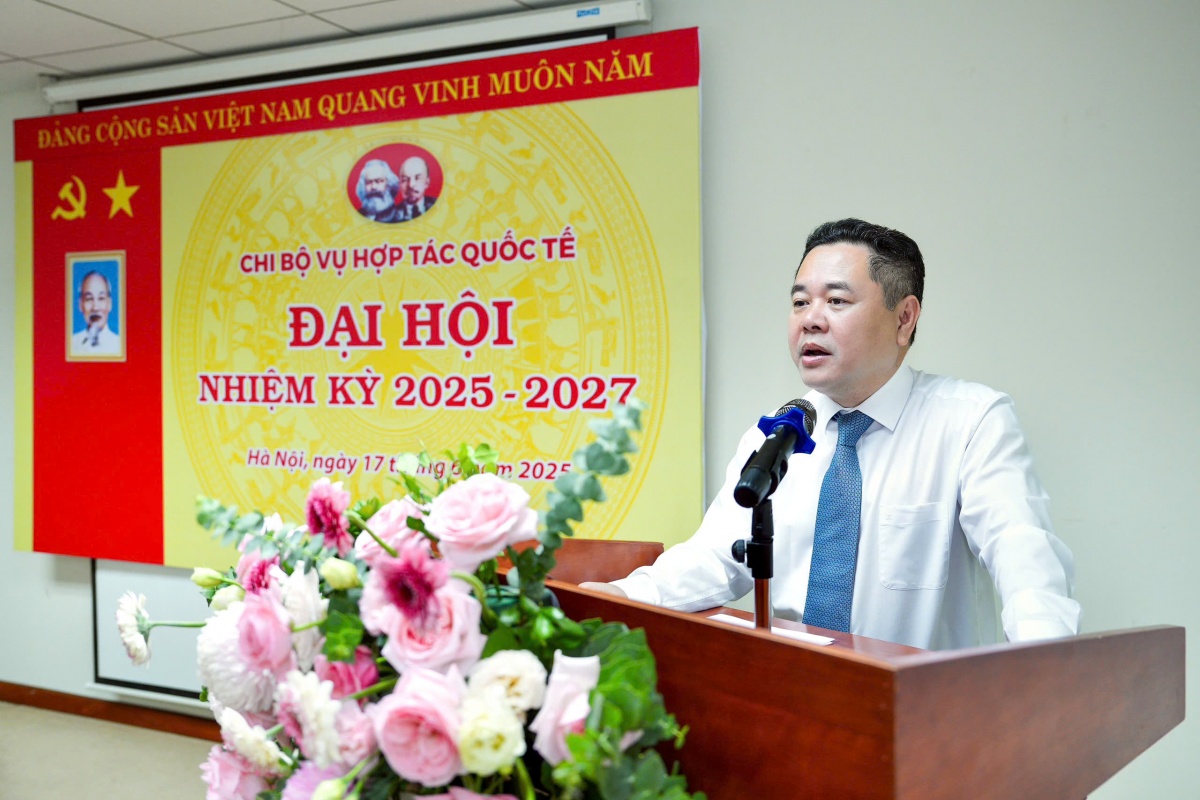 Chi bộ Vụ Hợp tác quốc tế đổi mới, nâng tầm hội nhập trong kỷ nguyên mới Chi bộ Vụ Hợp tác quốc tế đổi mới, nâng tầm hội nhập trong kỷ nguyên mới