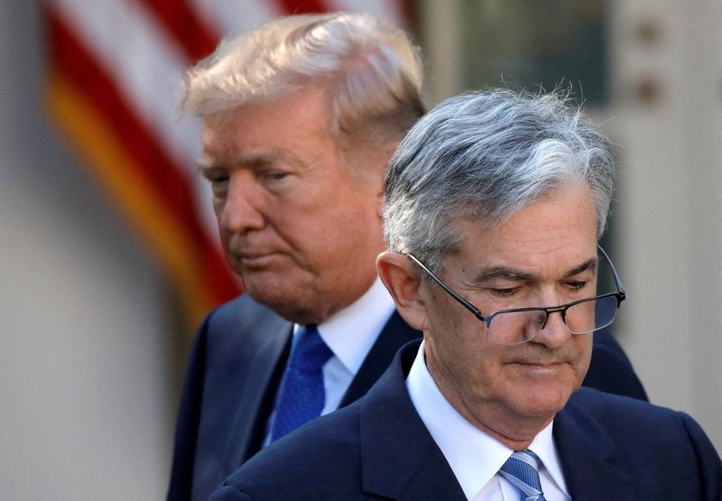Nội bộ Fed chia rẽ giữa việc phòng ngừa lạm phát hay sớm hạ lãi suất Nội bộ Fed chia rẽ giữa việc phòng ngừa lạm phát hay sớm hạ lãi suất