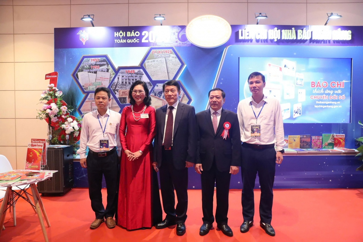 Khẳng định vị thế báo chí ngành Ngân hàng trong kỷ nguyên số Khẳng định vị thế báo chí ngành Ngân hàng trong kỷ nguyên số