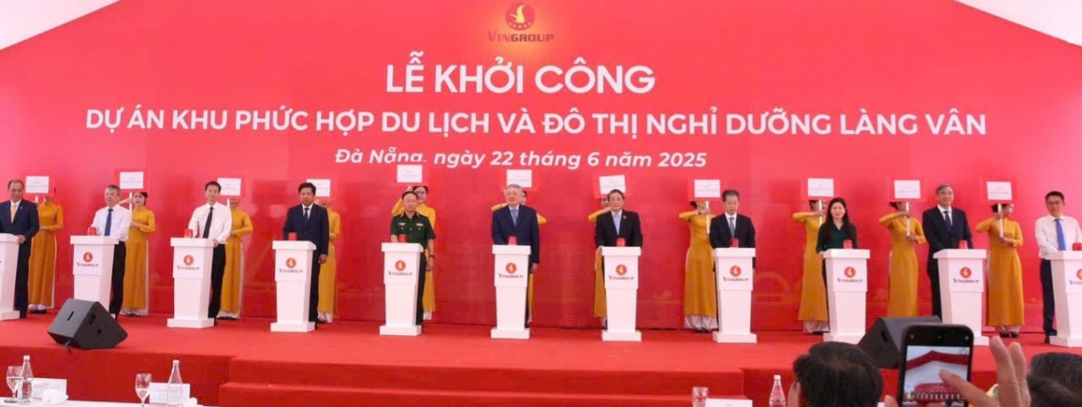 Khu phức hợp du lịch và đô thị nghỉ dưỡng gần 45 nghìn tỷ đồng vừa được khởi công tại Đà Nẵng.
