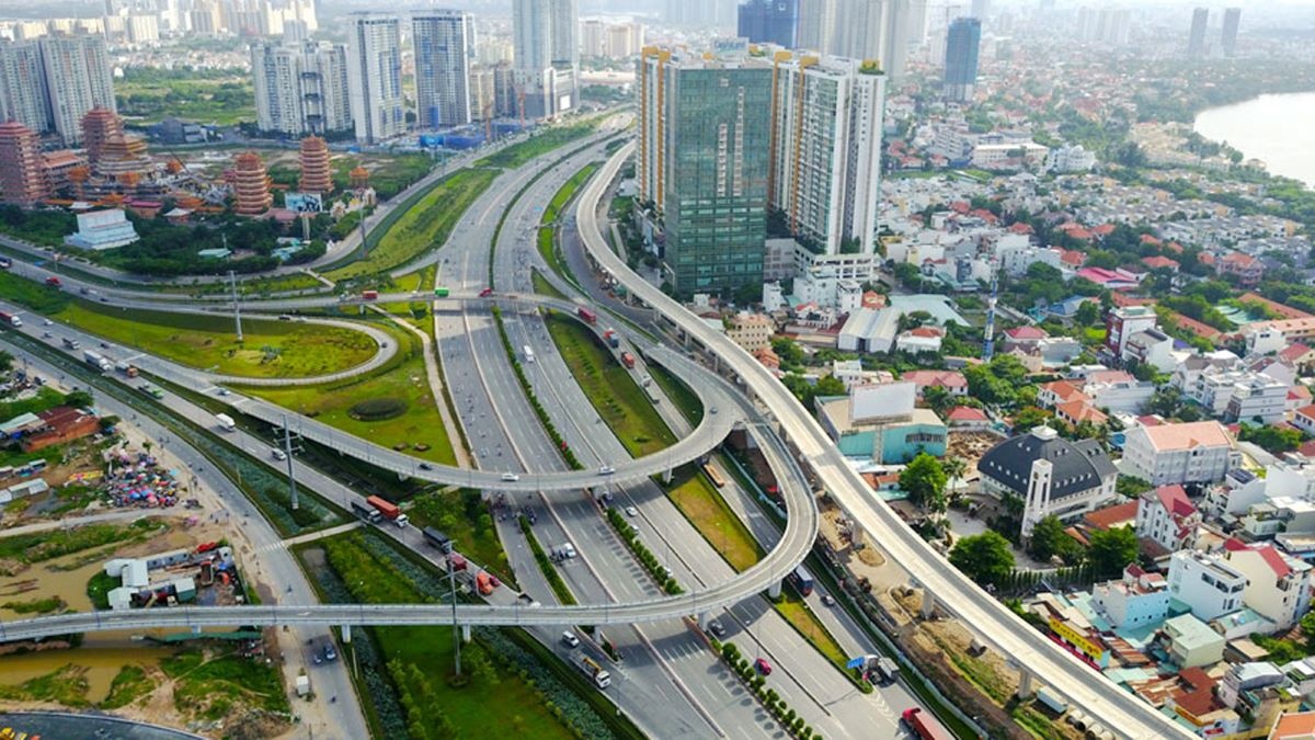 Việt Nam bứt tốc đô thị hóa và hạ tầng giao thông 6 tháng đầu 2025 Việt Nam bứt tốc đô thị hóa và hạ tầng giao thông 6 tháng đầu 2025