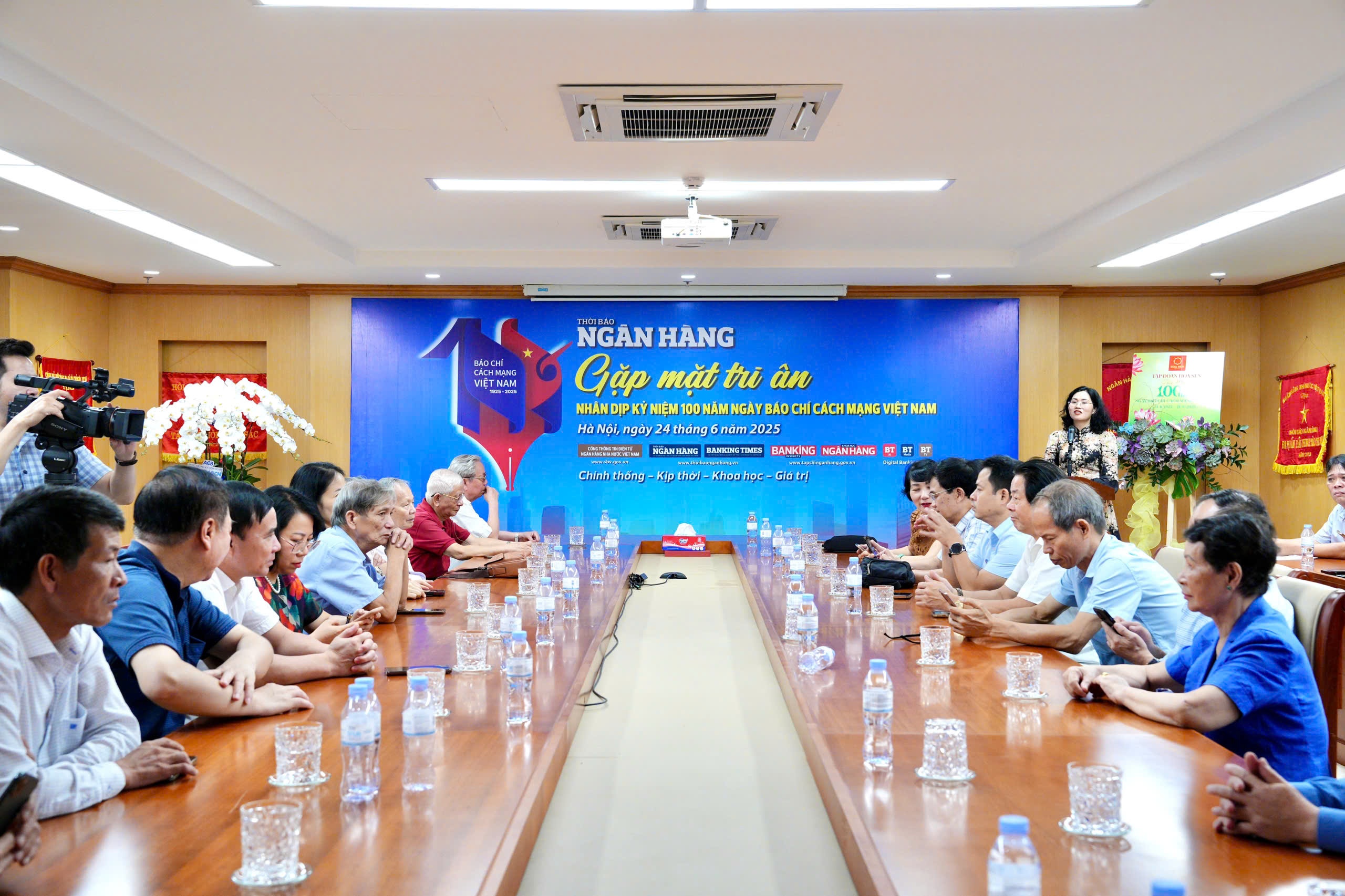 Viết tiếp lịch sử báo chí ngành Ngân hàng trong kỷ nguyên mới Viết tiếp lịch sử báo chí ngành Ngân hàng trong kỷ nguyên mới
