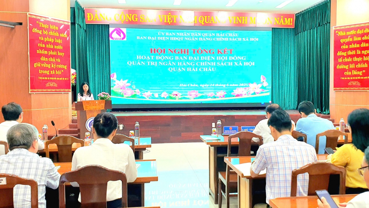 Hơn hai thập kỷ đồng hành cùng người dân vượt khó Hơn hai thập kỷ đồng hành cùng người dân vượt khó
