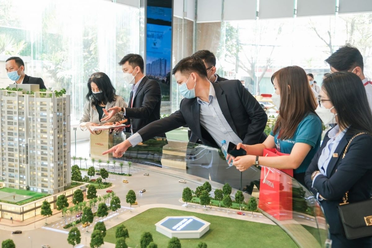 Môi giới bất động sản là kênh phản hồi thông tin hai chiều giữa chủ đầu tư và khách hàng