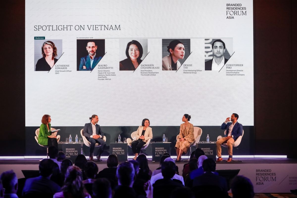 Bà Thi Anh Đào, Giám đốc Khối Marketing Masterise Group đã có nhiều chia sẻ giá trị tại Branded Residences Forum Asia 2025