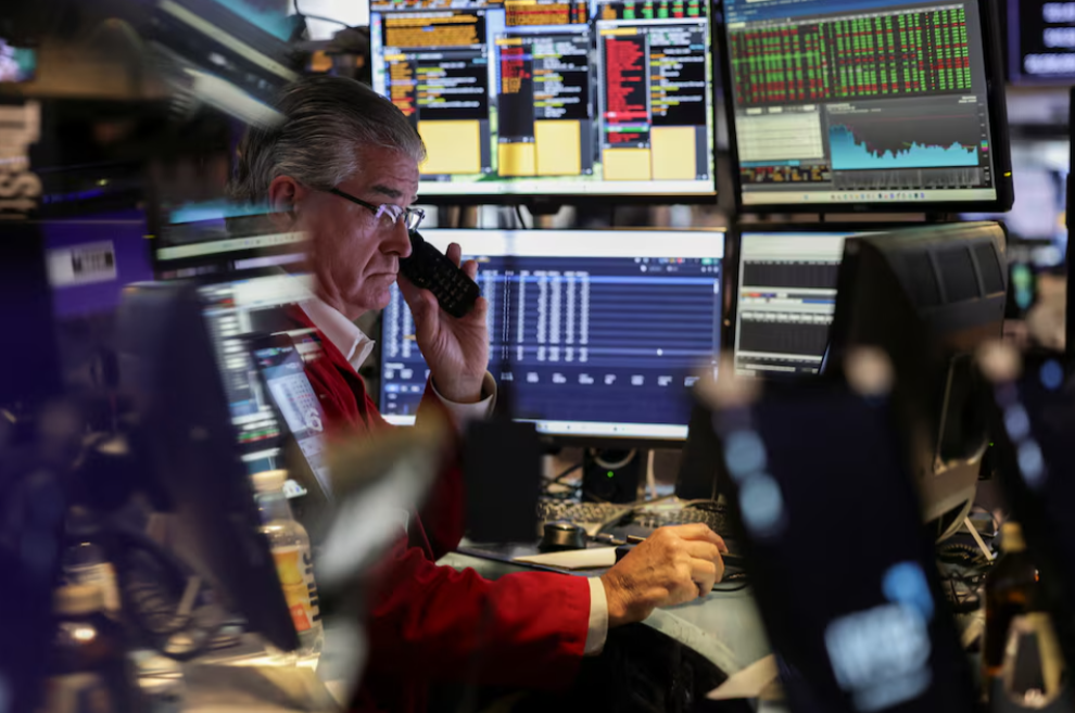 Chứng khoán Mỹ: Nasdaq và S&P 500 giảm điểm do áp lực chốt lời từ cổ phiếu công nghệ