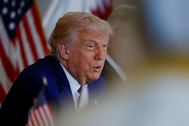 Ông Trump cảnh báo sẽ giữ nguyên thời hạn áp thuế từ ngày 9/7 Ông Trump cảnh báo sẽ giữ nguyên thời hạn áp thuế từ ngày 9/7