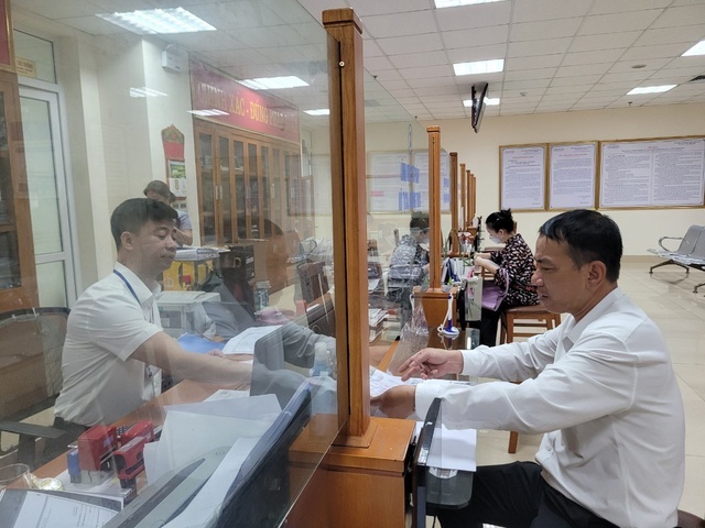 Thay đổi tư duy, kích thích động lực cống hiến cho cán bộ, công chức Thay đổi tư duy, kích thích động lực cống hiến cho cán bộ, công chức