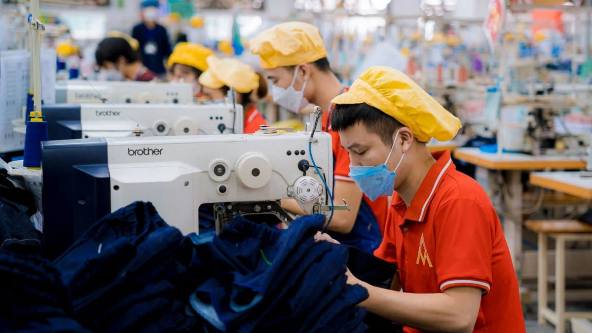 Nhiều doanh nghiệp gấp rút tuyển dụng lao động để mở rộng kinh doanh Nhiều doanh nghiệp gấp rút tuyển dụng lao động để mở rộng kinh doanh