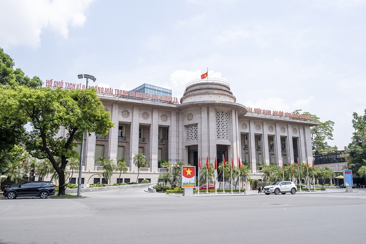 Ngân hàng Nhà nước sửa đổi thủ tục cấp phép của các tổ chức tín dụng Ngân hàng Nhà nước sửa đổi thủ tục cấp phép của các tổ chức tín dụng