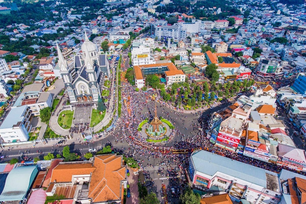 Thị trường bất động sản Việt Nam hiện vẫn đang ở Bất động sản sẽ được hưởng lợi nhờ thoả thuận thuế quan Mỹ - Việt