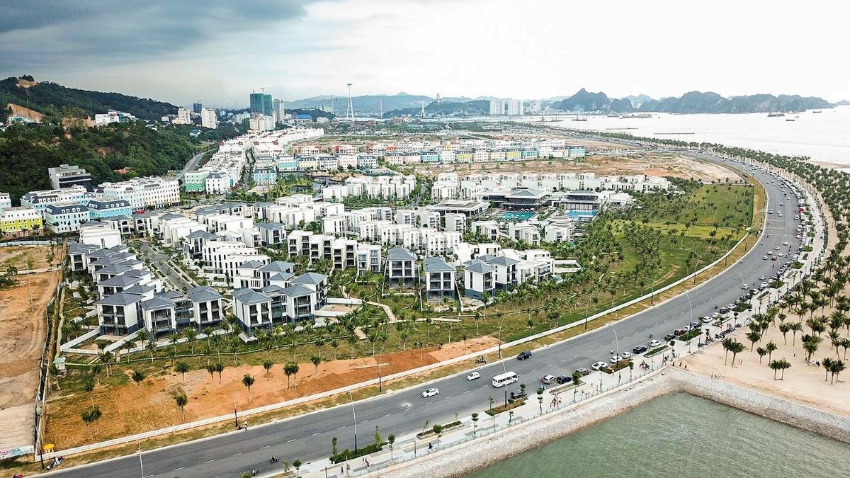 Bất động sản nghỉ dưỡng đang trở thành điểm đến hấp dẫn cho các nhà đầu tư có tầm nhìn dài hạn Bất động sản nghỉ dưỡng đang trở thành điểm đến hấp dẫn cho các nhà đầu tư có tầm nhìn dài hạn