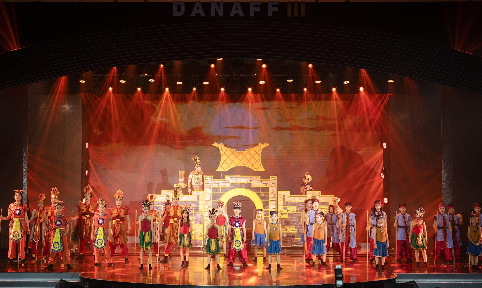 “The Enchanted Crossbow” của Victoria School toả sáng tại DANAFF III