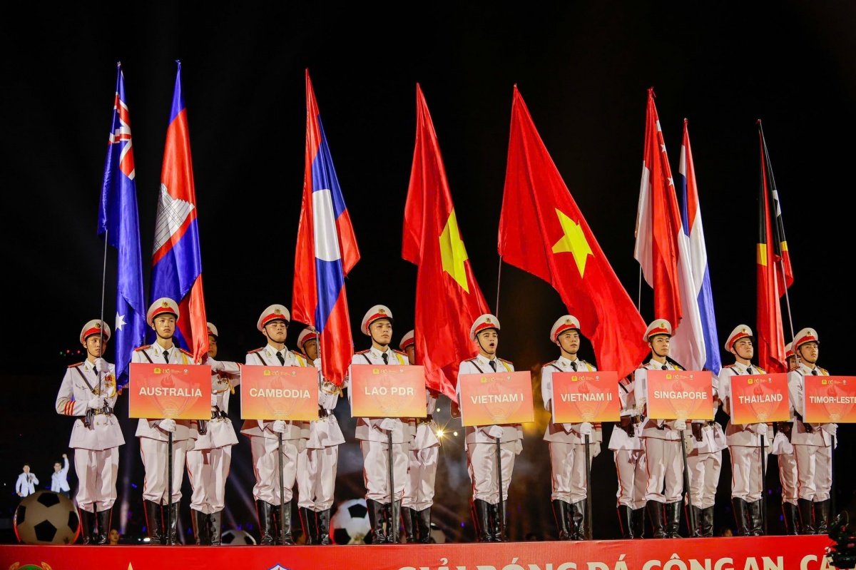 Lễ khai mạc Giải bóng đá Công an, Cảnh sát các nước ASEAN mở rộng 2025: “Bản hòa ca của thể thao, nghệ thuật và tình hữu nghị” Lễ khai mạc Giải bóng đá Công an, Cảnh sát các nước ASEAN mở rộng 2025: “Bản hòa ca của thể thao, nghệ thuật và tình hữu nghị”