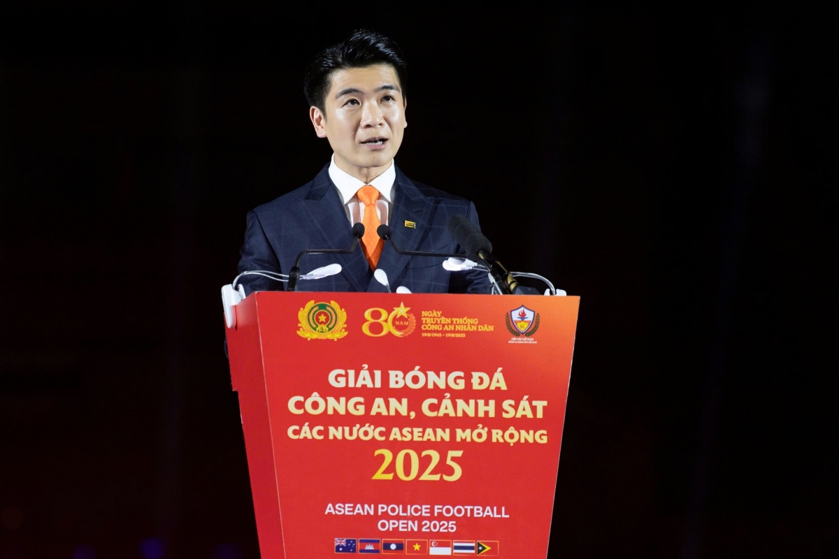 Lễ khai mạc Giải bóng đá Công an, Cảnh sát các nước ASEAN mở rộng 2025: “Bản hòa ca của thể thao, nghệ thuật và tình hữu nghị” Lễ khai mạc Giải bóng đá Công an, Cảnh sát các nước ASEAN mở rộng 2025: “Bản hòa ca của thể thao, nghệ thuật và tình hữu nghị”