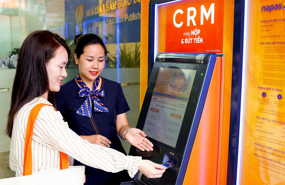 SHB ra mắt máy CRM - “điểm chạm” giao dịch mới cho khách hàng SHB ra mắt máy CRM - “điểm chạm” giao dịch mới cho khách hàng