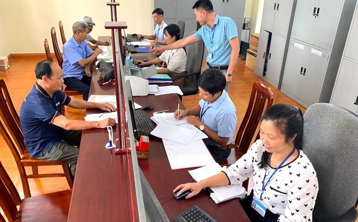 Tinh gọn để mạnh hơn: Cải cách bộ máy là xu hướng tiến bộ Tinh gọn để mạnh hơn: Cải cách bộ máy là xu hướng tiến bộ
