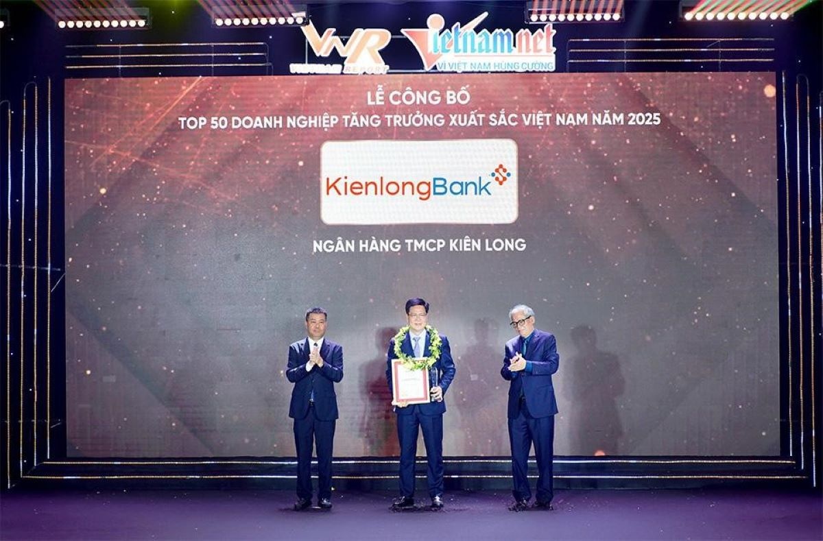 KienlongBank được vinh danh Top 50 Doanh nghiệp tăng trưởng xuất sắc nhất Việt Nam KienlongBank được vinh danh Top 50 Doanh nghiệp tăng trưởng xuất sắc nhất Việt Nam