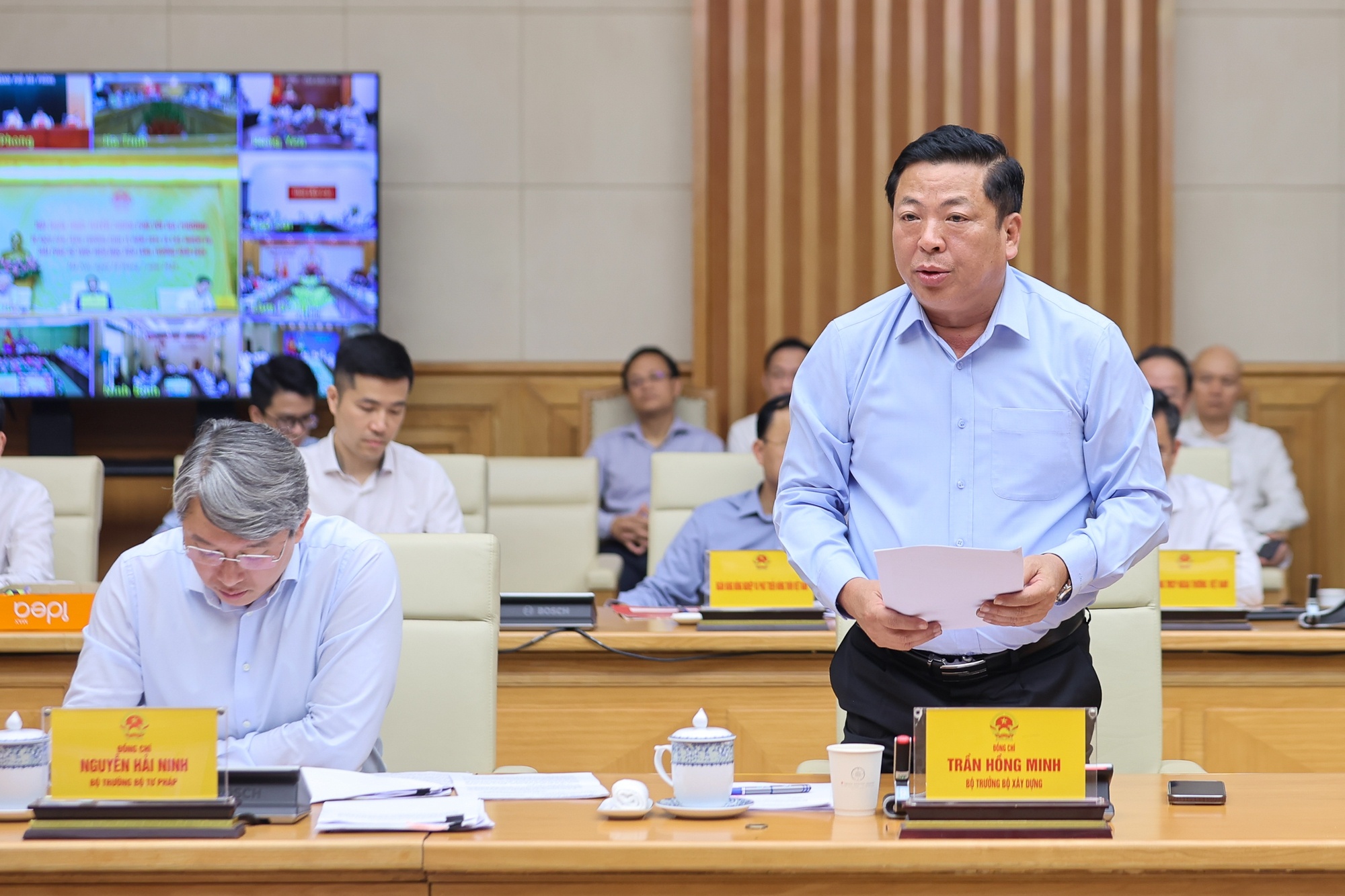Bộ trưởng Bộ Xây dựng Nguyễn Hồng Minh phát biểu tại hội nghị - Ảnh: VGP/Nhật Bắc Bộ trưởng Bộ Xây dựng Nguyễn Hồng Minh phát biểu tại hội nghị - Ảnh: VGP/Nhật Bắc