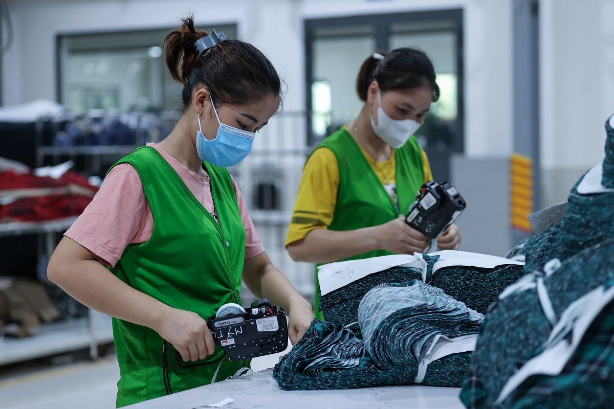Hội đồng Tiền lương Quốc gia chốt tăng lương tối thiểu vùng thêm 7,2% từ ngày 1/1/2026