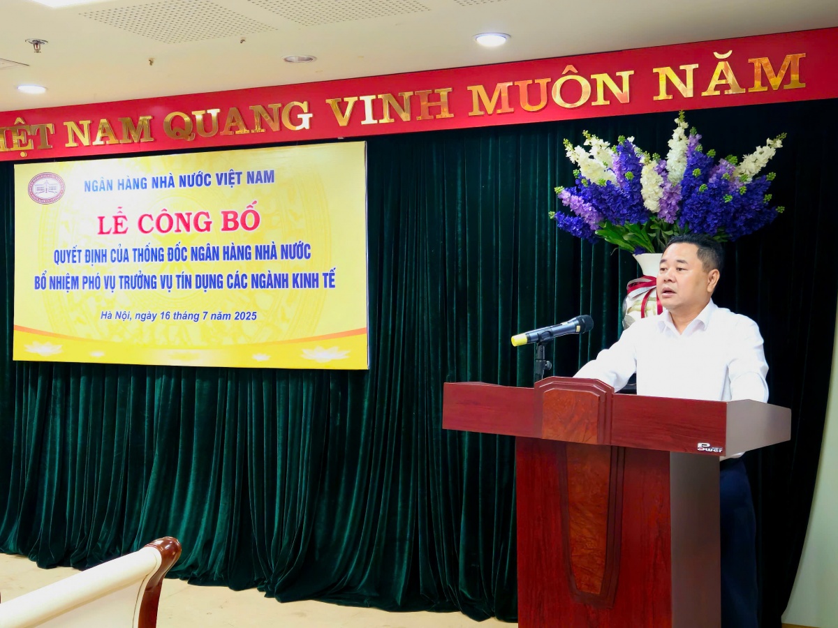 Bổ nhiệm ông Trần Anh Quý giữ chức Phó Vụ trưởng Vụ Tín dụng các ngành kinh tế Bổ nhiệm ông Trần Anh Quý giữ chức Phó Vụ trưởng Vụ Tín dụng các ngành kinh tế